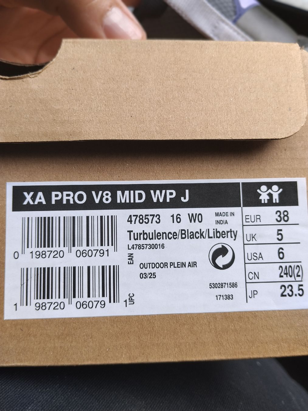 Salomon Scarpe da uomo: Salomon XA Pro V8 Mid WP wanderschuhe.Neu. – Nuovo e nell'imballaggio originale da Brügg BE venduto da obm_fs8d 5