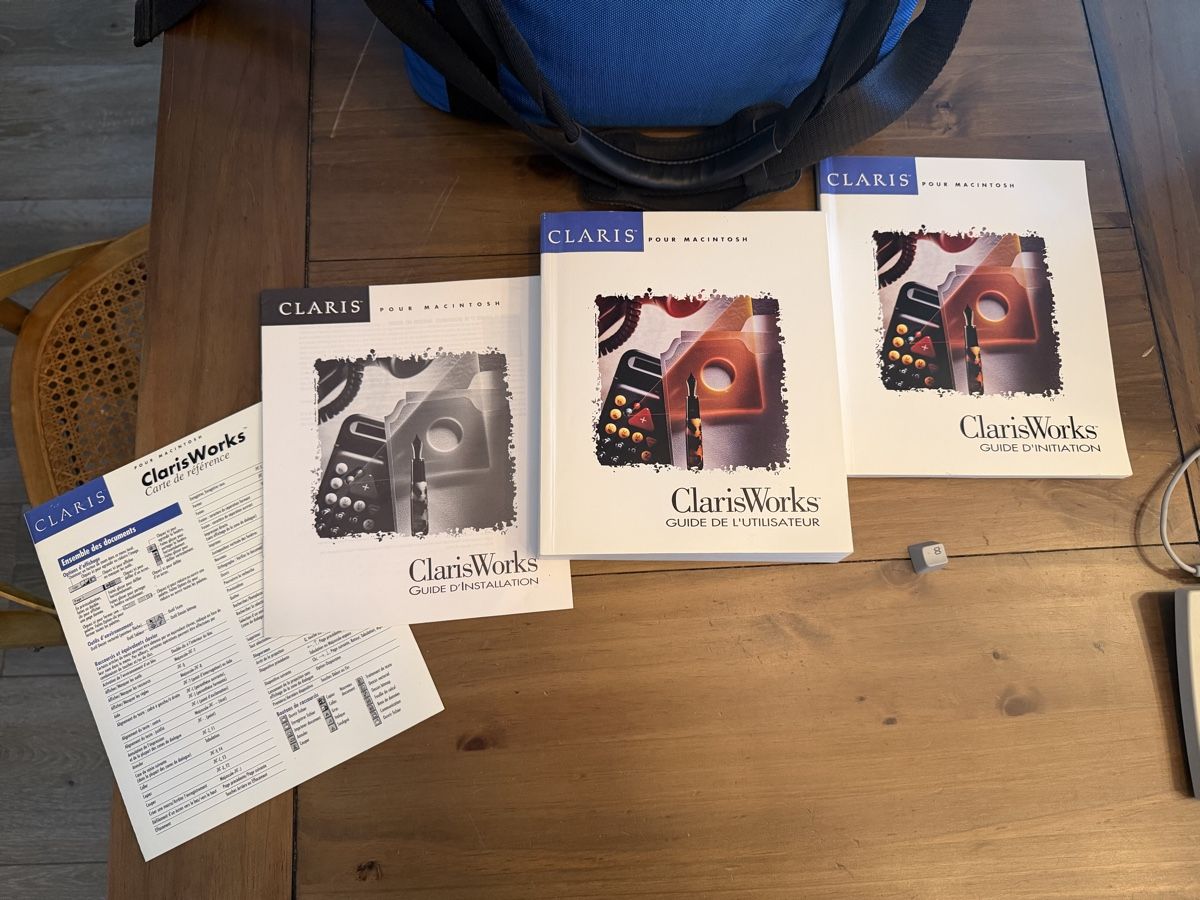 Apple PCs: Apple Macintosh Classic (1990) – D'occasion à Prez-vers-Siviriez par bussard31 2