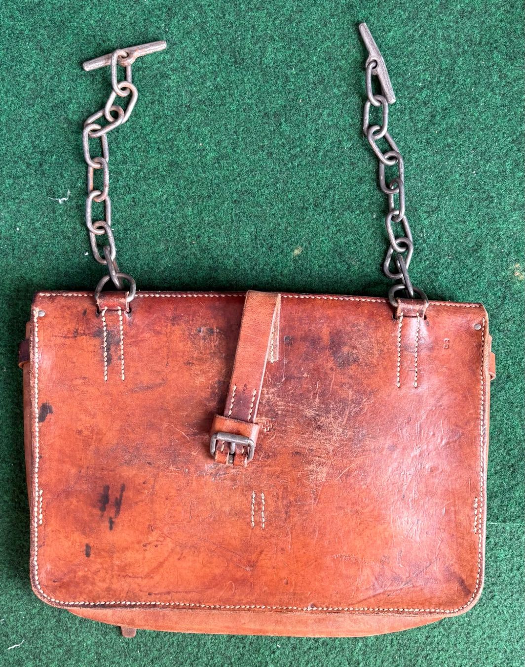 Armée suisse Armes blanches: VINTAGE TRAIN BASTSATTEL TASCHE SCHWEIZER ARMEE – D'occasion à Ostermundigen par wini63 3