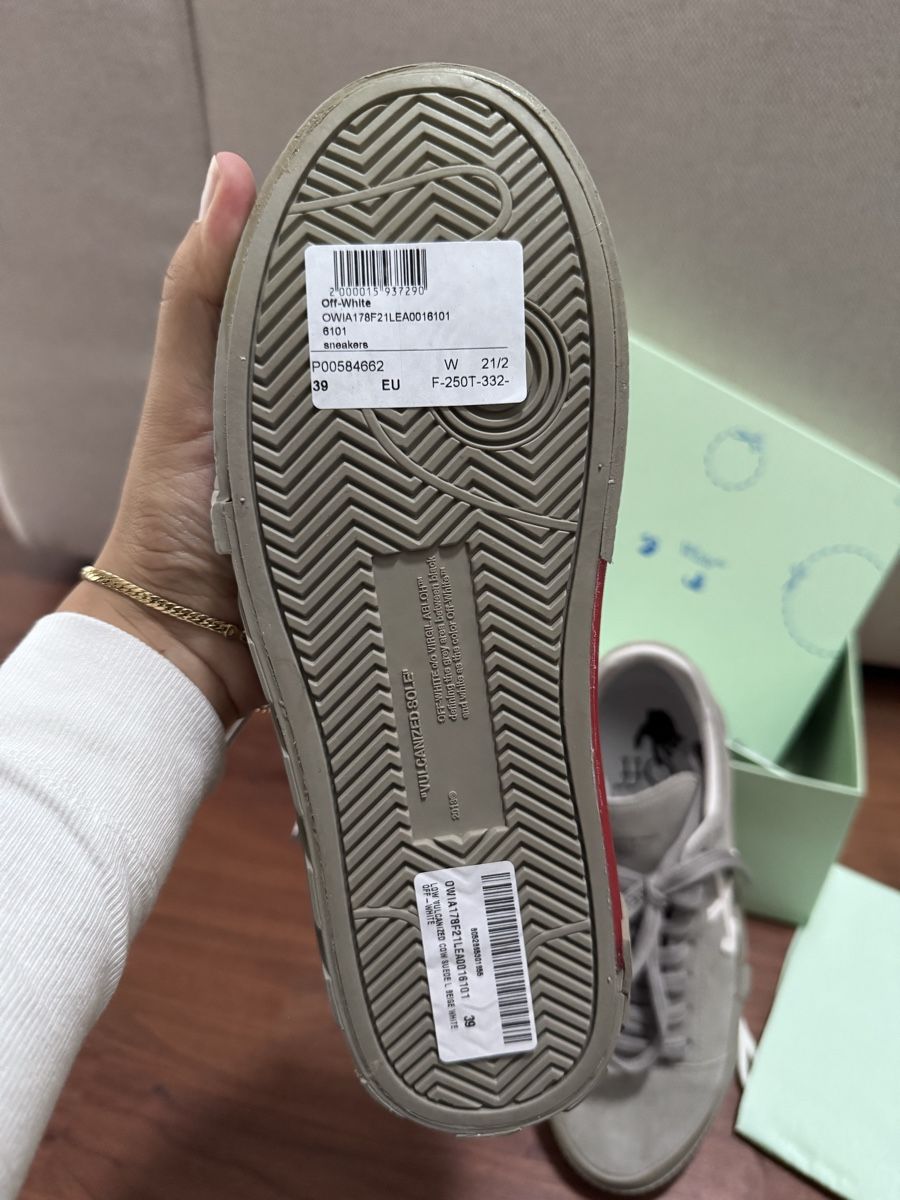 Off-White Scarpe da donna: Off-White Wmns Vulc Sneaker 'Dark Beige' – Nuovo e nell'imballaggio originale da Luzern venduto da raquel.m 2