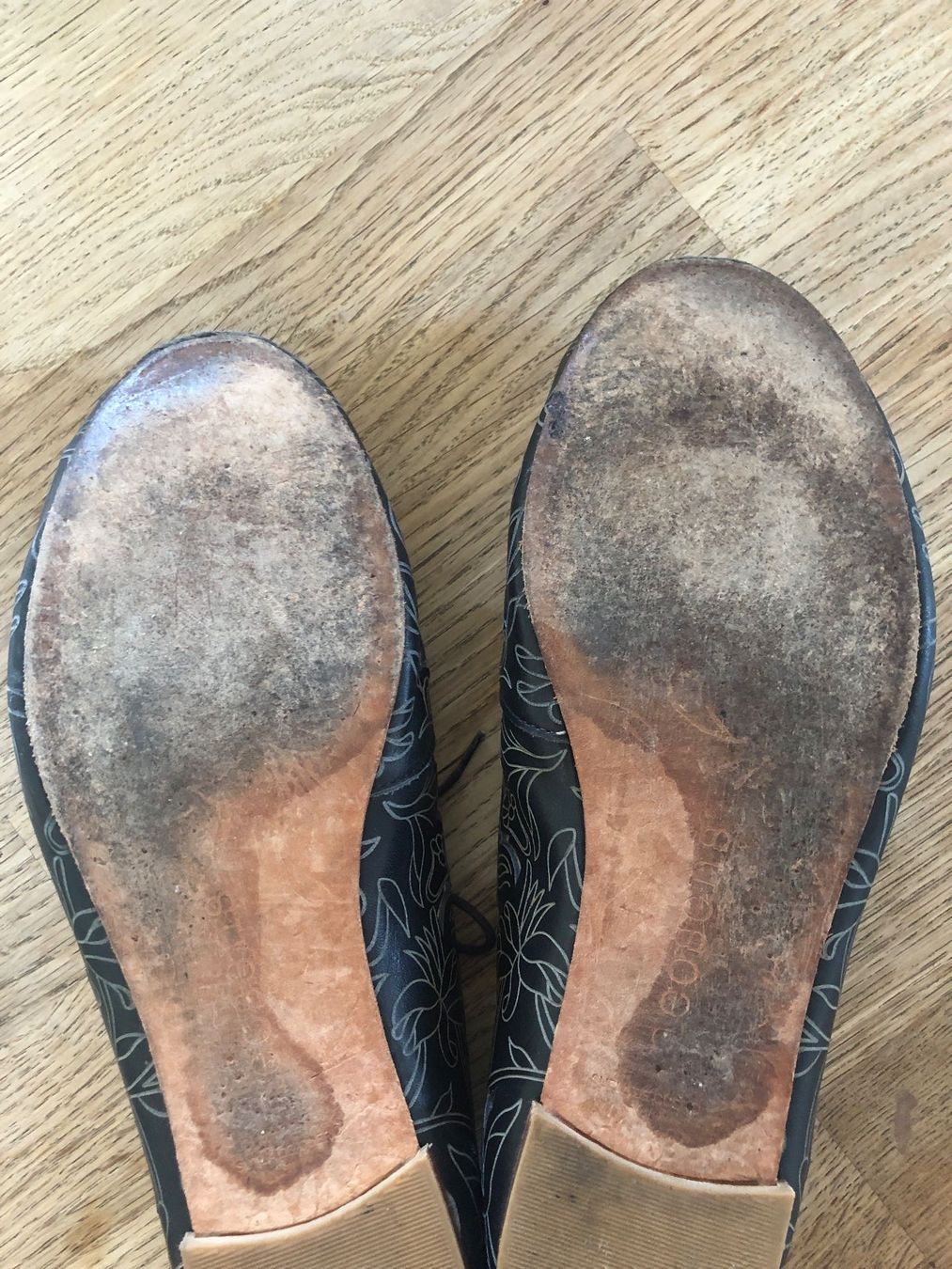 Neosens Scarpe da donna: Neosens 41 Halbschuhe mit Blättern – Usato da Wädenswil venduto da Pixie_ 2