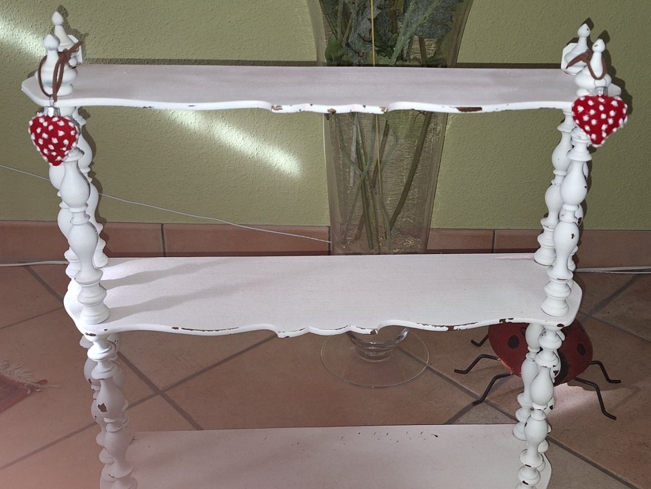 Scaffali: SHAPPY CHIC HÄNGE REGAL – Usato da spreitenbach venduto da lumbalplatte 3