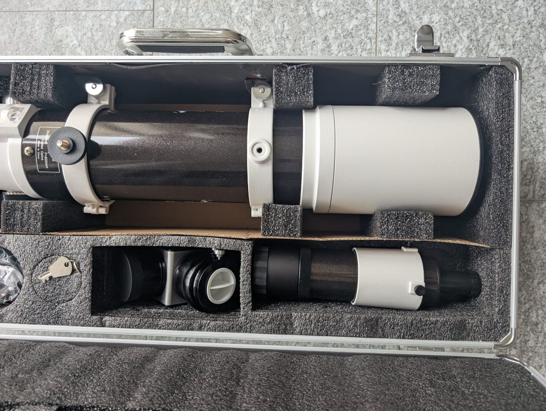 Sky-Watcher Telescopi: Skywatcher 80/600 EvoStar ED OTA – Nuovo (secondo la descrizione) da Zürich venduto da Aci6 6