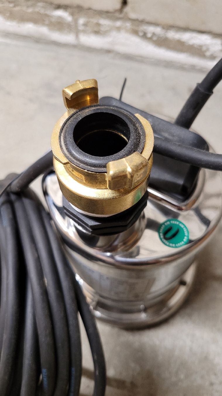 Pompe & Parti di ricambio: Wasserpumpe – Usato da Krauchthal venduto da kuese85 5