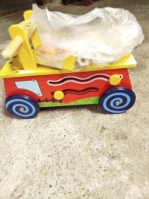 Veicoli per bambini: Kinder Fahrzeug – Usato da Neuenkirch venduto da sus_9b6v
