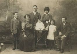 St-Imier Photo Portrait Famille v 1905 - Atelier B. Karlsson