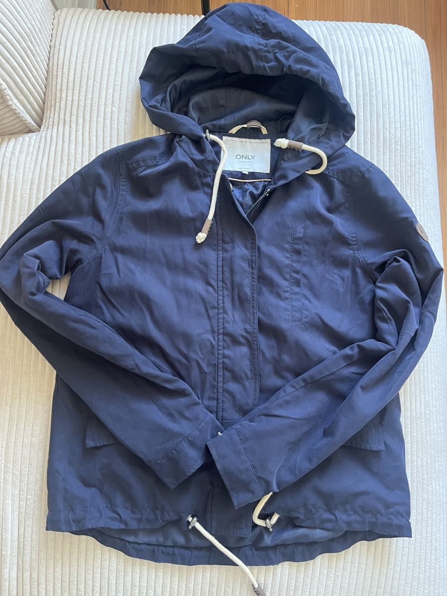 Only Jacken: ONLY Übergangsjacke – Gebraucht aus Basel von Laura_Noemi