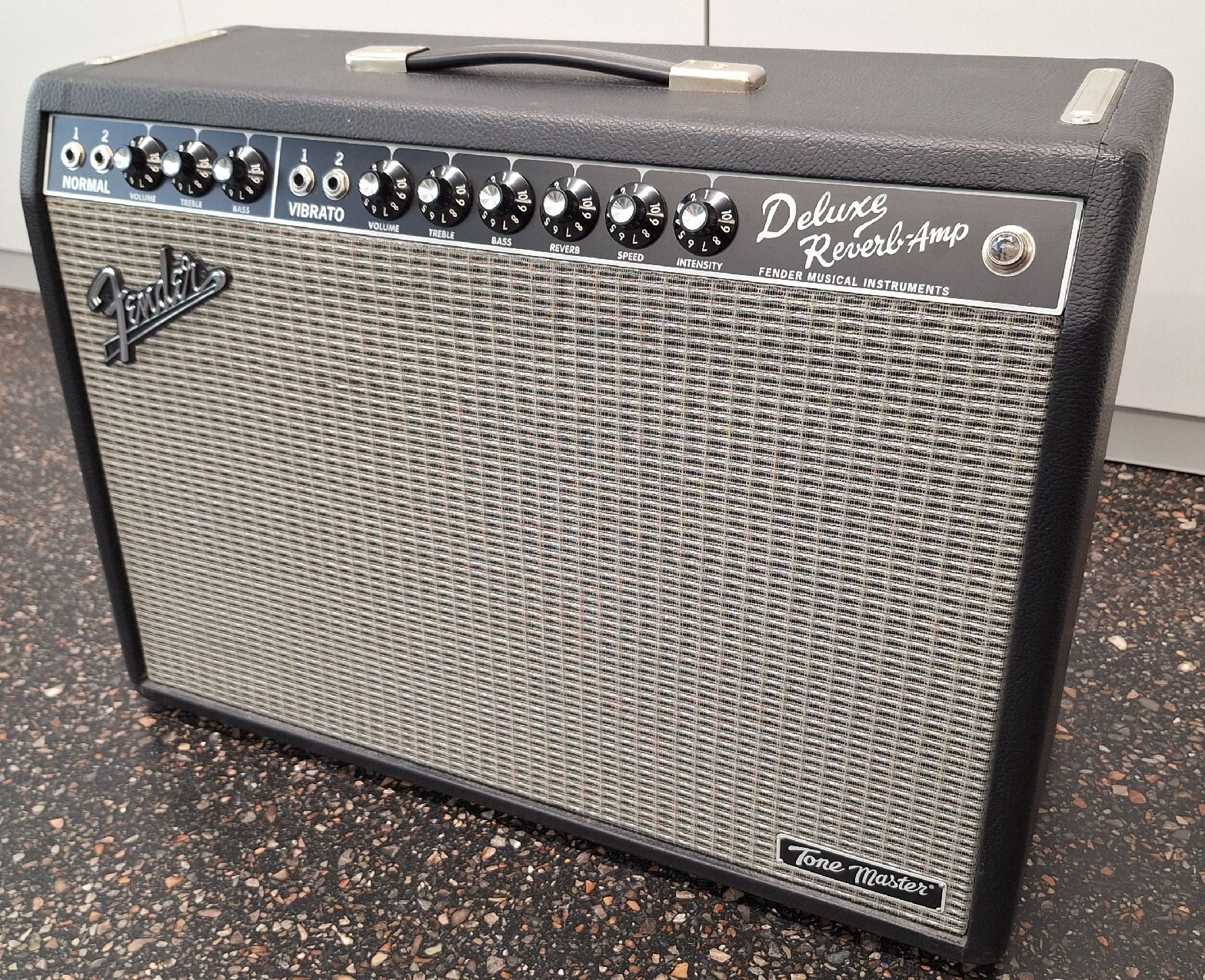 Fender Amplificatori: Fender Tone Master Deluxe Reverb – Usato da Jona venduto da evamatze