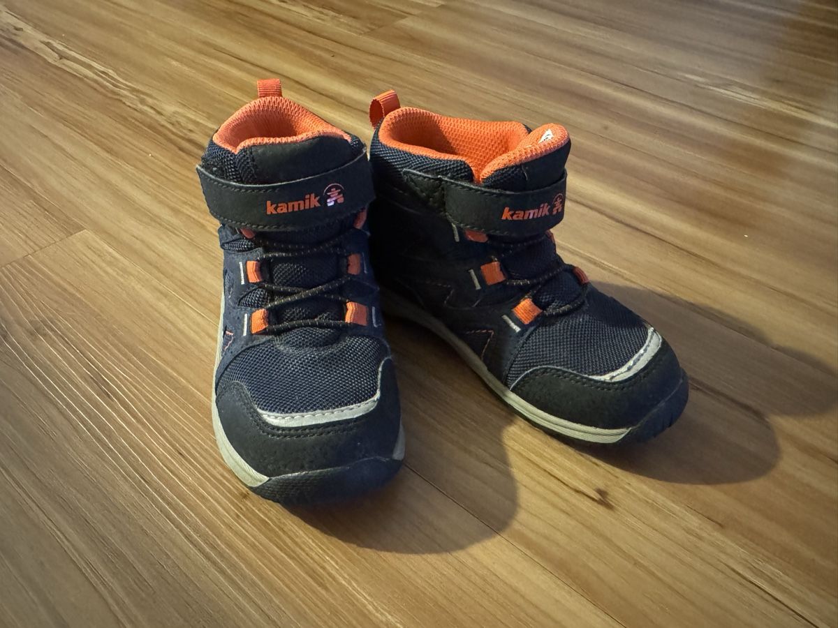 Kamik Scarpe per ragazzi: Kamik Kinder Winterschuhe 26 – Usato da Rümikon AG venduto da kar_8vy5 7