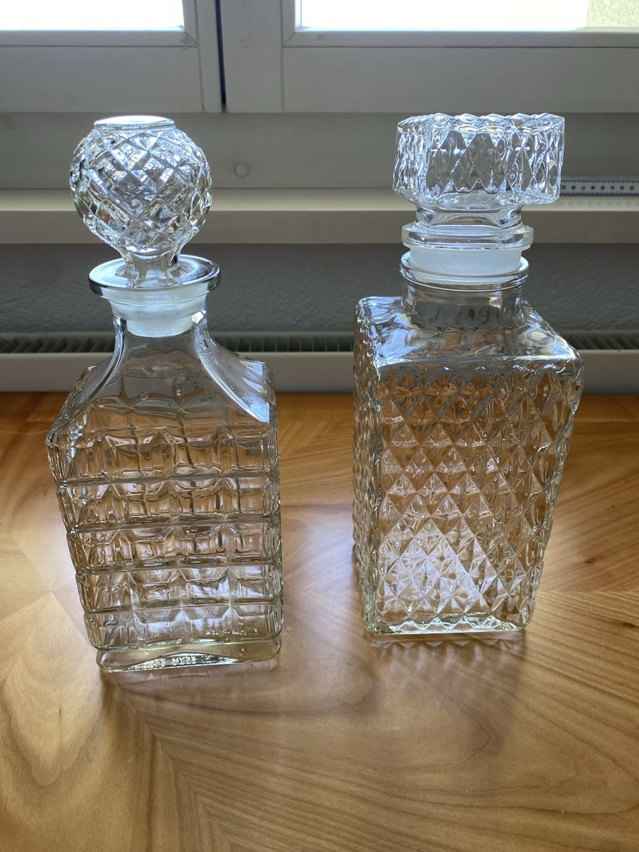 Altro: 2  Whisky Flasche – Usato da Birr venduto da Vintage-Liebhaber
