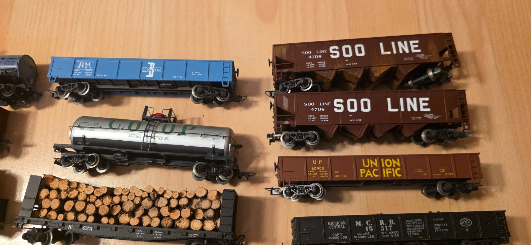 Modellini di ferrovie: HO USA Güterwagen 17 stück DC – Usato da Hochfelden venduto da Danizh0 1