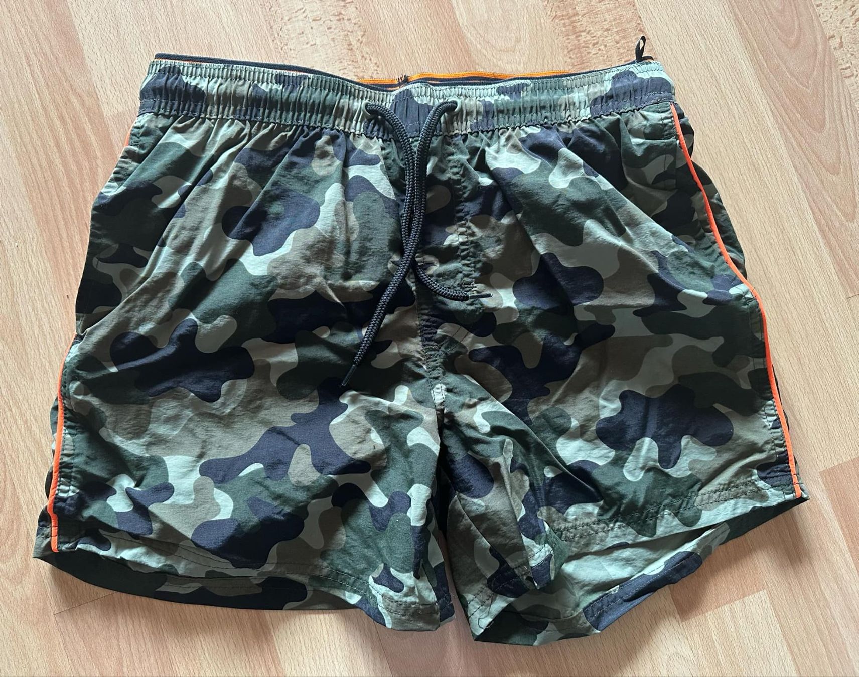 Hosen: Kurze Hose Gr. S (ca. 152-158cm) – Gebraucht aus Churwalden von BarBa727