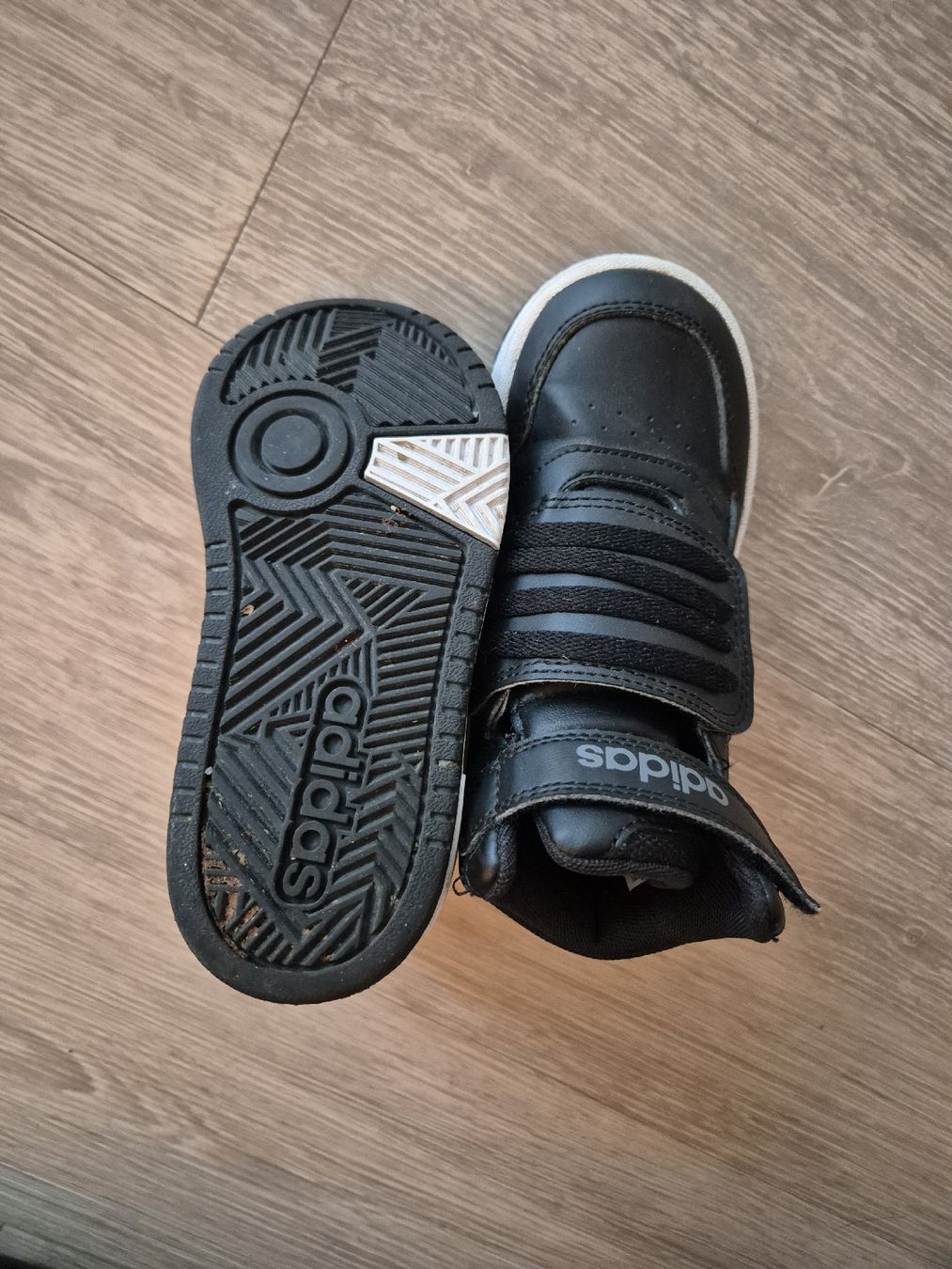 Adidas Scarpe per ragazzi: Adidas Sneaker Grösse 26 – Usato da Obfelden venduto da ste__ffi 1