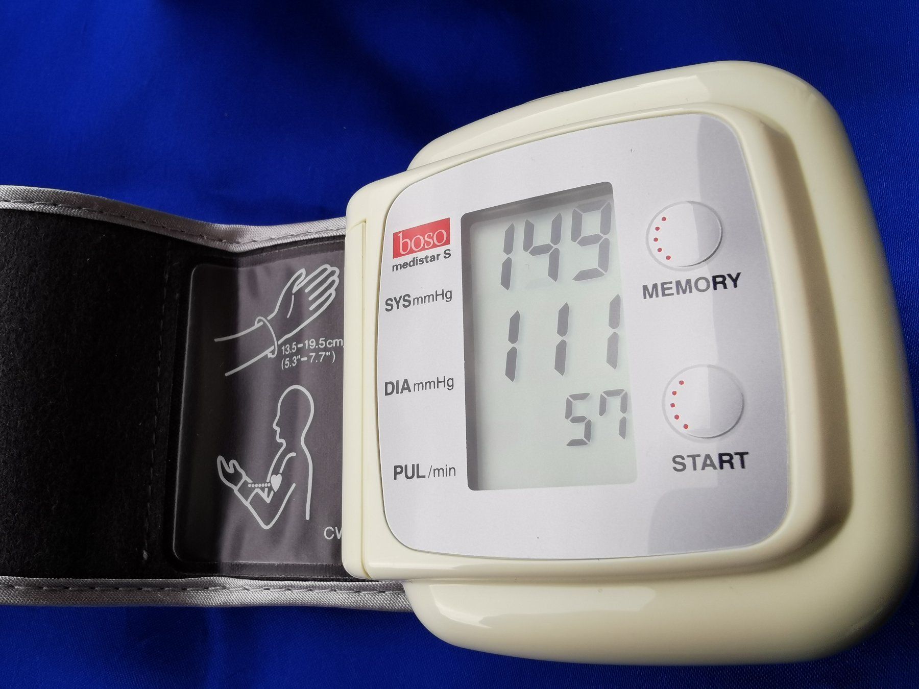 Bosch Attrezzature mediche: Blutdruck-Messgerät – Usato da Filzbach venduto da Sabenasi 1