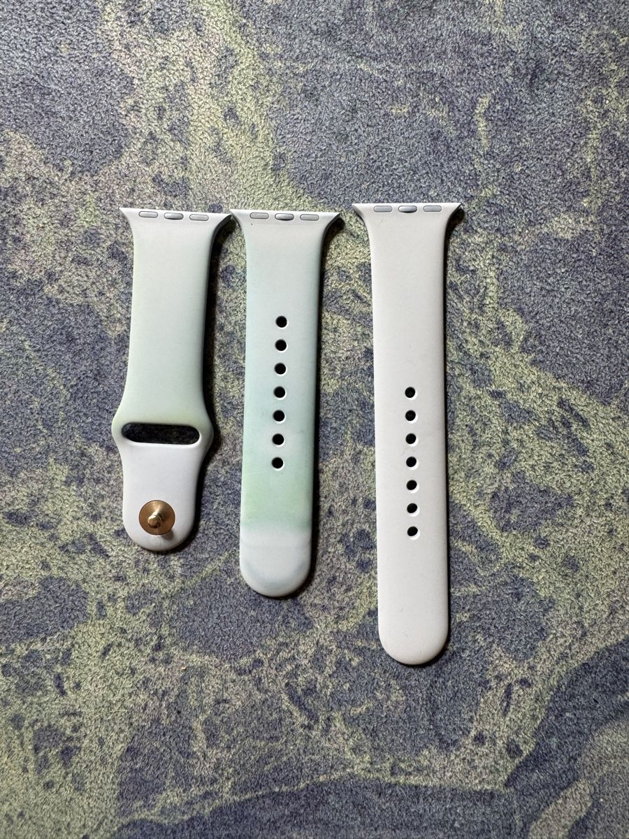 Apple Smartwatch: Apple Watch SE 40mm GPS + Cellular – D'occasion à Winterthur par sal_y2rg 1