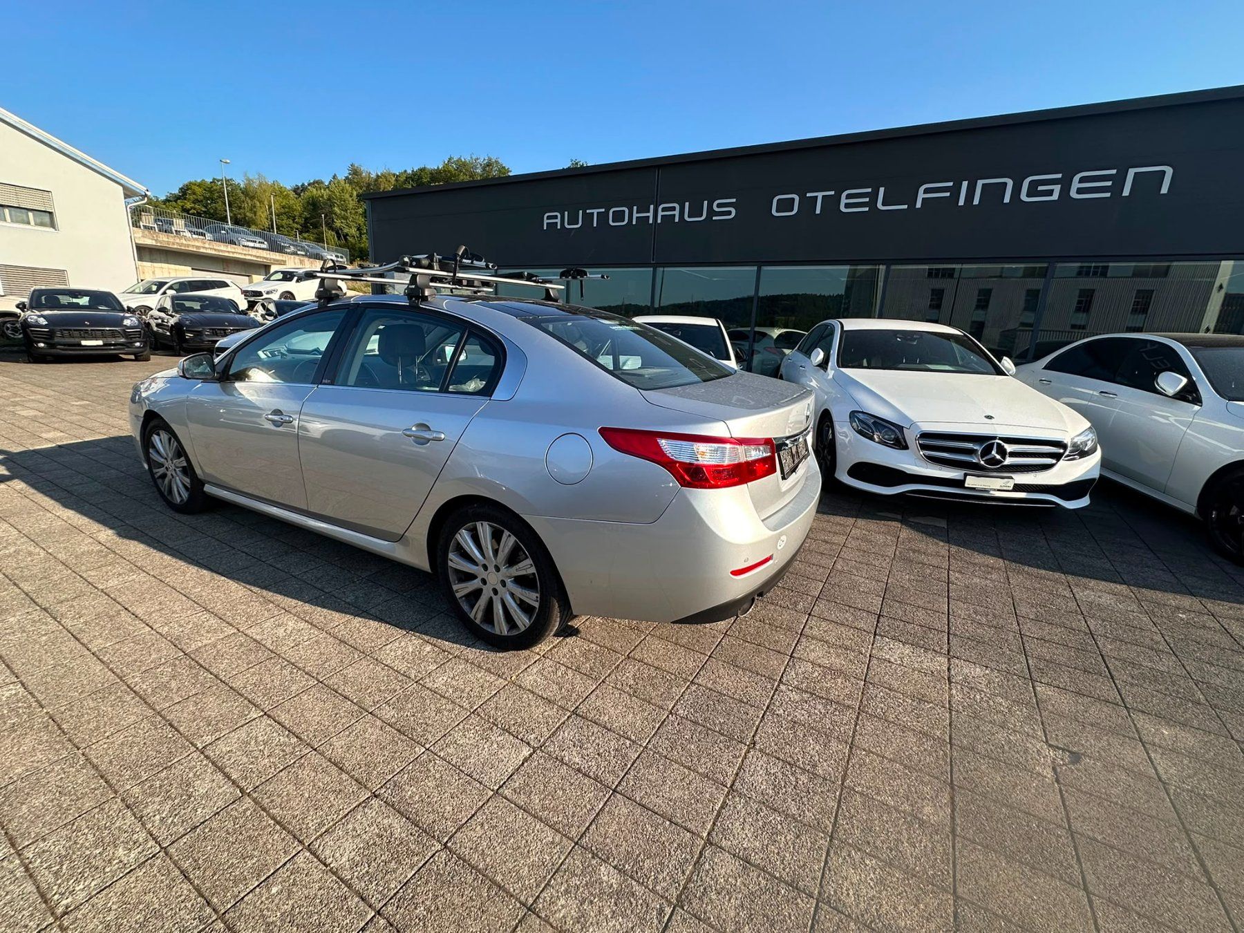 Renault Autos: Renault Latitude – D'occasion à Otelfingen par hof74 1