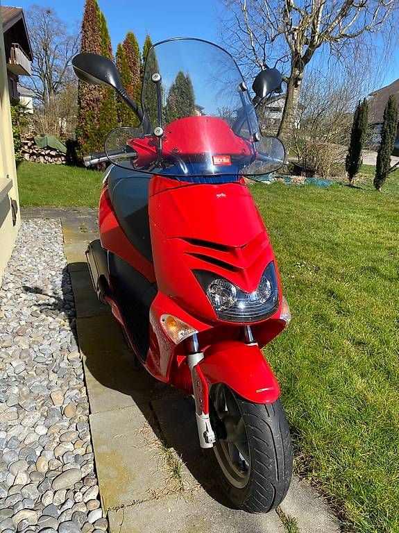 Aprilia Scooters: Aprilia Leonardo 250 – Gebraucht aus Ballwil von menix_68 1
