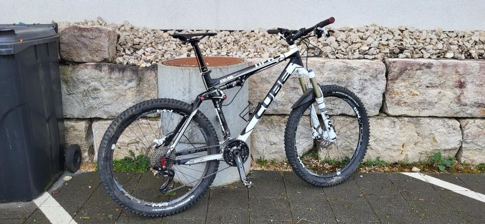 VTT Cube AMS 110 pro series 26 Acheter sur Ricardo