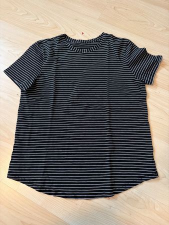 Lululemon Damen T-Shirt gestreift Grösse M guter Zustand