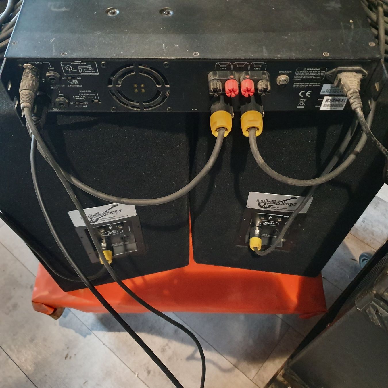 Peavey Verstärker: PA-Endstufe mit Peavy Lautsprechern – Gebraucht aus Sachseln von showa4 5