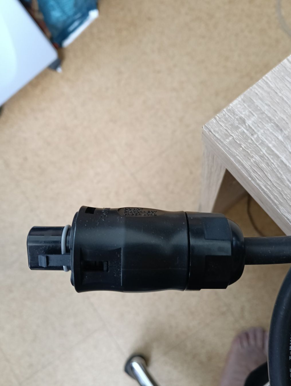 Inverter: Technaxx PV Micro Inverter 300W TX-203 neu – Usato da Winterthur venduto da Minni0 2