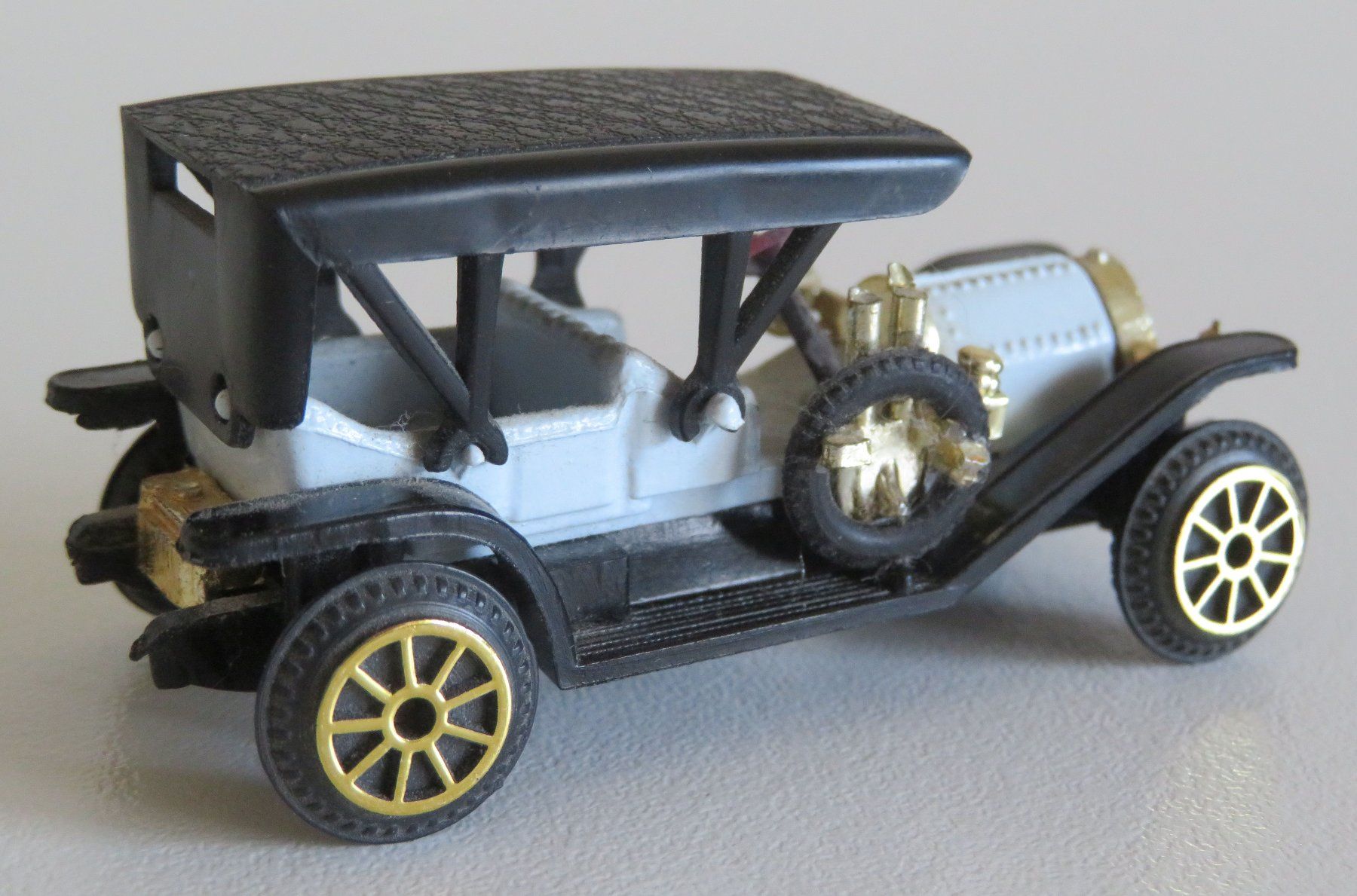 Ford Modellini d'auto: Automodell Ford T - Simplex No. 305 - M. 1:72 – Usato da Oberriet SG venduto da Manick 3