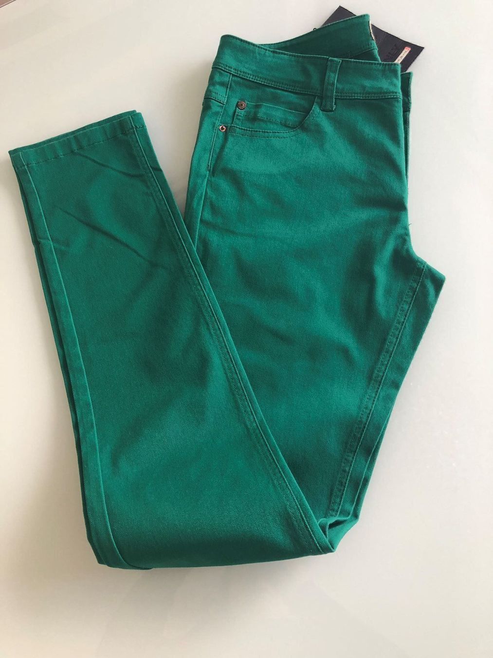 Jeans: Jeans  Grün Gr. 40 – Nuovo e nell'imballaggio originale da Adliswil venduto da Jessik0 2