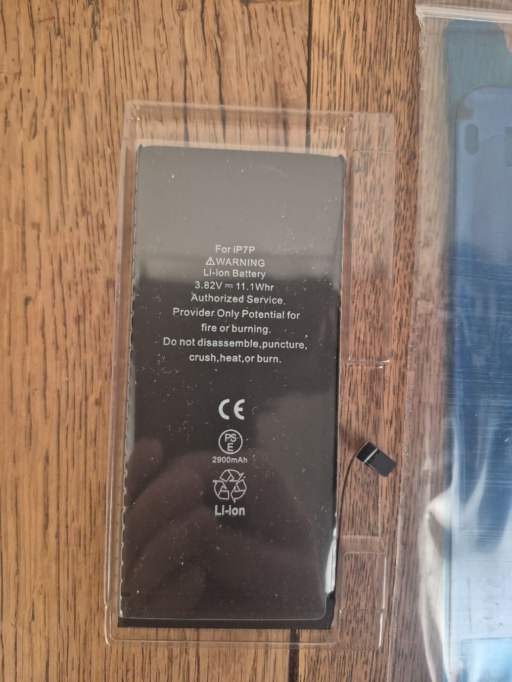 Apple Akkus: Akku Iphone 7 plus – Neu und originalverpackt aus Zürich von gorgepino 1