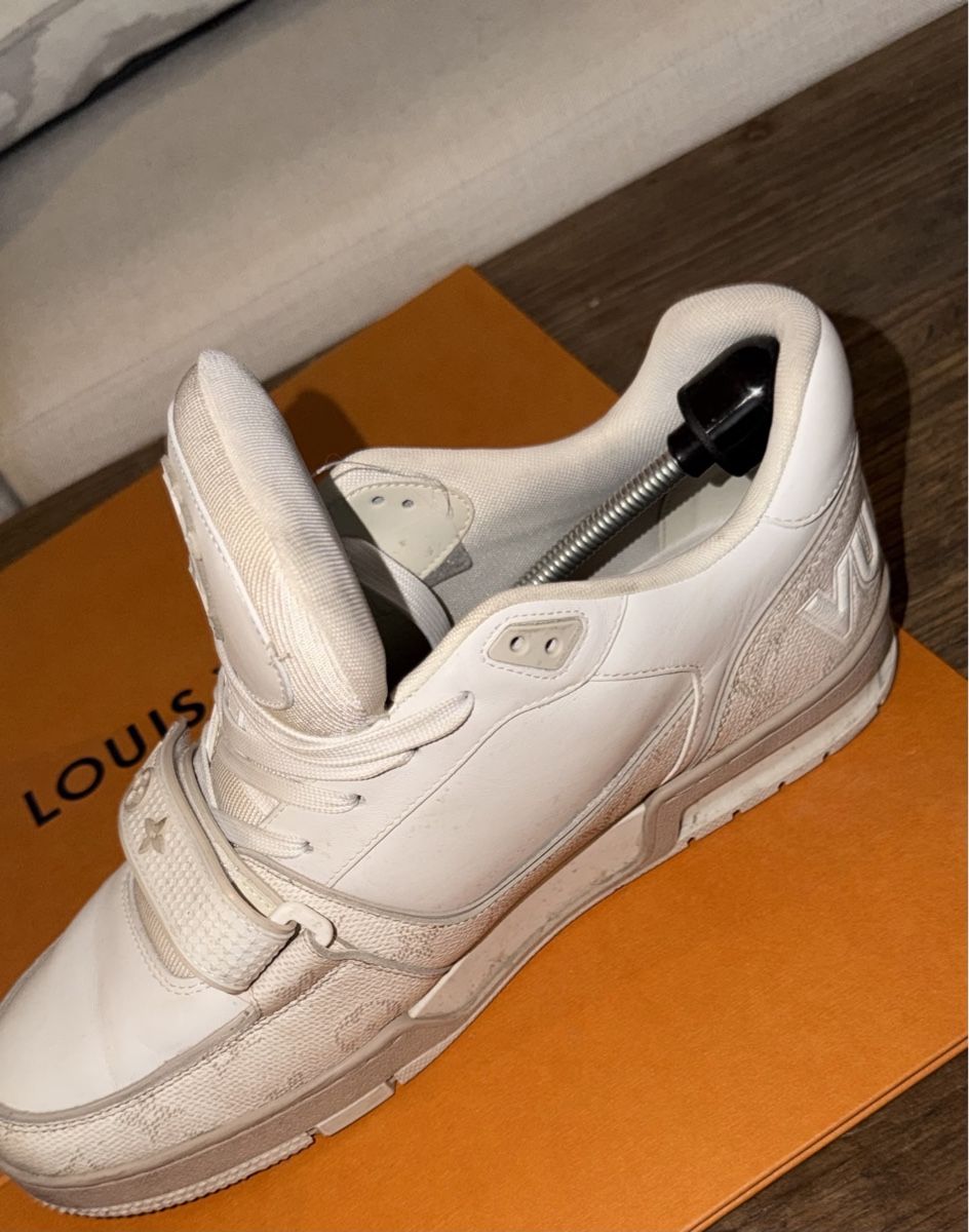 Louis Vuitton Chaussures hommes: Louis Vuitton Sneaker – D'occasion à Rubigen par RbClank 1