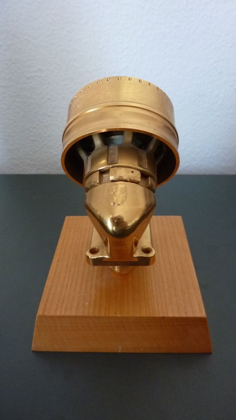 Kit di modellismo & Modellini statici: Original "Fuel Nozzle Triebwerk" JT9D-G – Usato da Bassersdorf venduto da regatoli 2