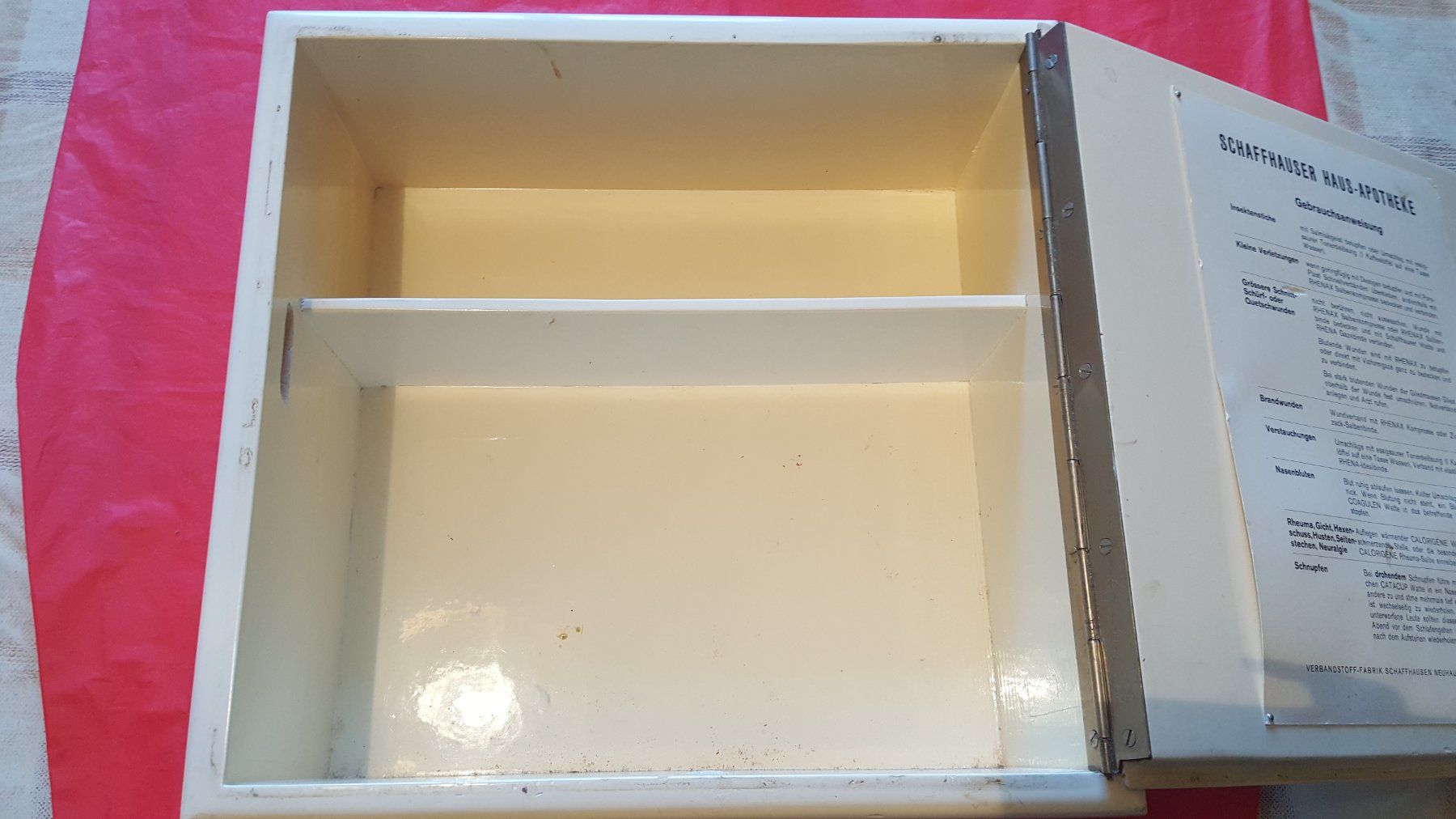 Armadi: APOTHEKE BOX – Usato da Viganello venduto da Priska.c 1
