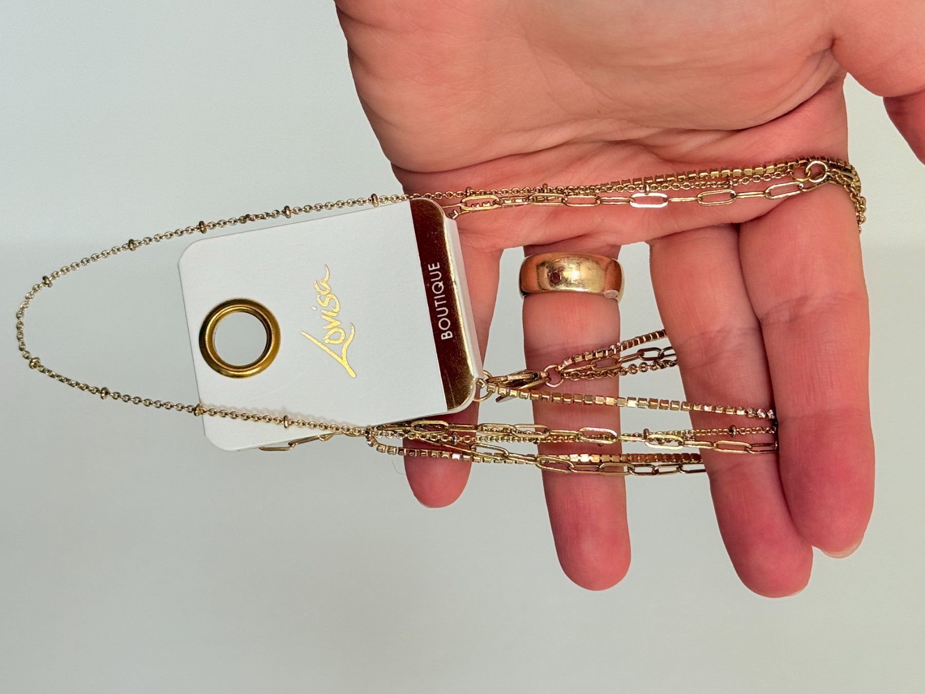 Colliers: Collier double rangs Lovisa neuf – Neuf avec emballage d'origine à Genève par AGBERG 5