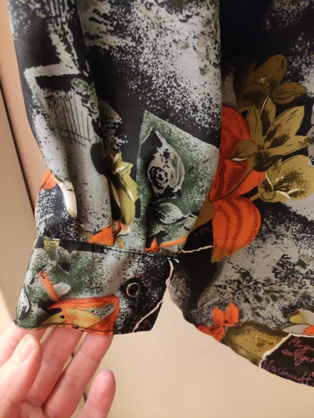 Blusen: Bluse bunt ca.38 – Gebraucht aus Münchenbuchsee von Cori1968 3