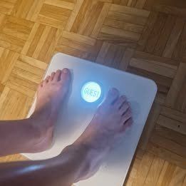 Bilance pesapersone: Balance connectée Google Fitbit Aria 2 Wi-Fi – Usato da Colombier NE venduto da videstock 2