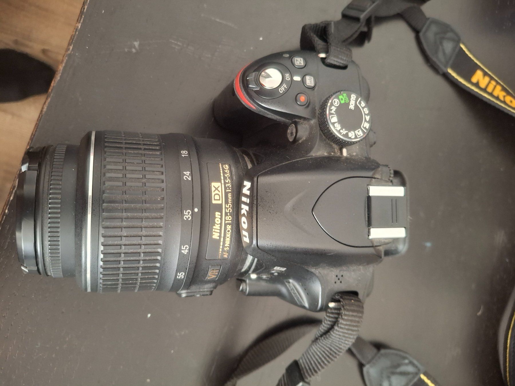 Nikon Fotocamera: Spiegelreflexkamera Nikon D3200 – Usato da Herznach venduto da stefel85