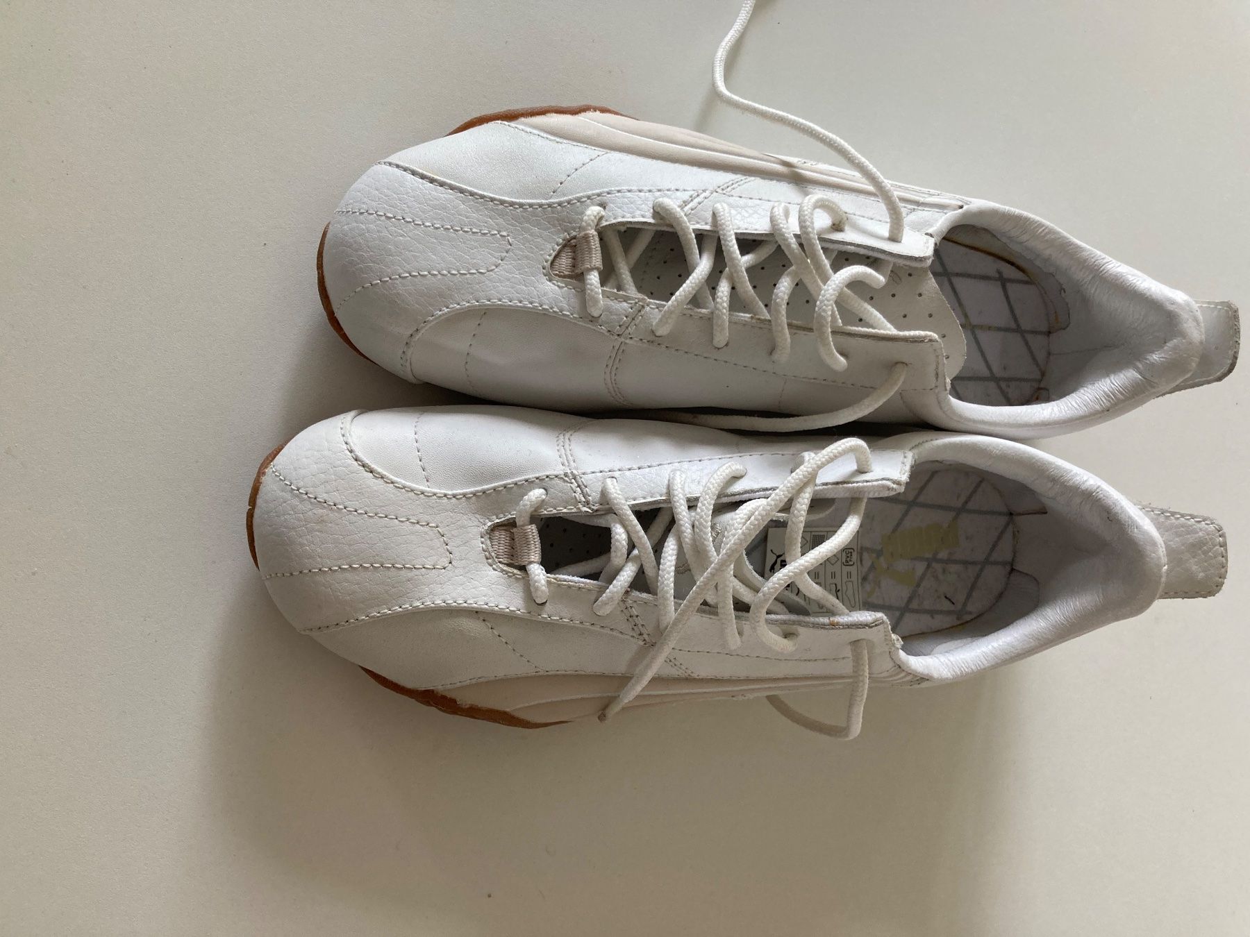 Puma Damenschuhe: Turnschuhe Puma weiss/beige – Neu (gemäss Beschreibung) aus Suhr von Papillon78
