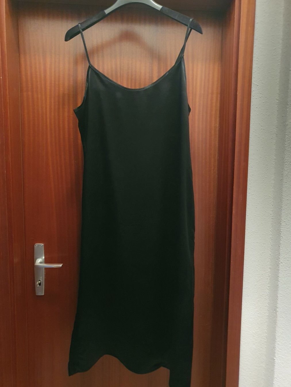Vestiti: Abito sottoveste nero tg. L – Nuovo e nell'imballaggio originale da Chiasso venduto da Ann58