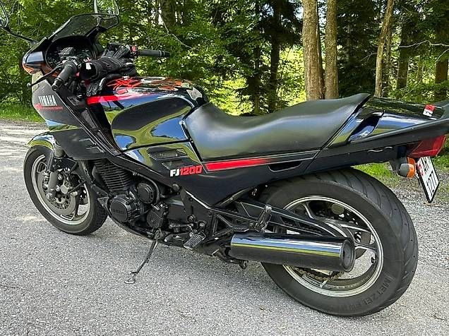 Yamaha Touring: Yamaha FJ1200 / 1987 – D'occasion à Speicherschwendi par Santi10 1