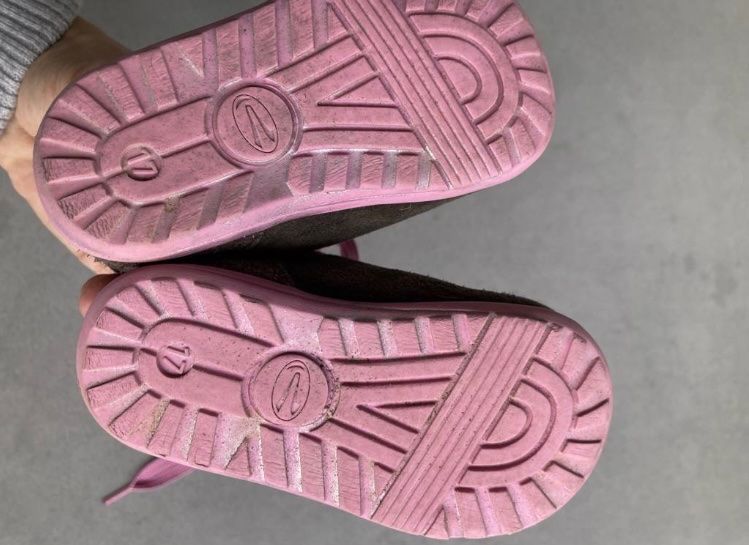 Scarpe per ragazzi: Chaussures fourrés t.17 – Usato da Grolley venduto da laitue_21 1