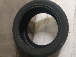 4 Sehr gut erhaltene Reifen zu verkaufen 305/40ZR22