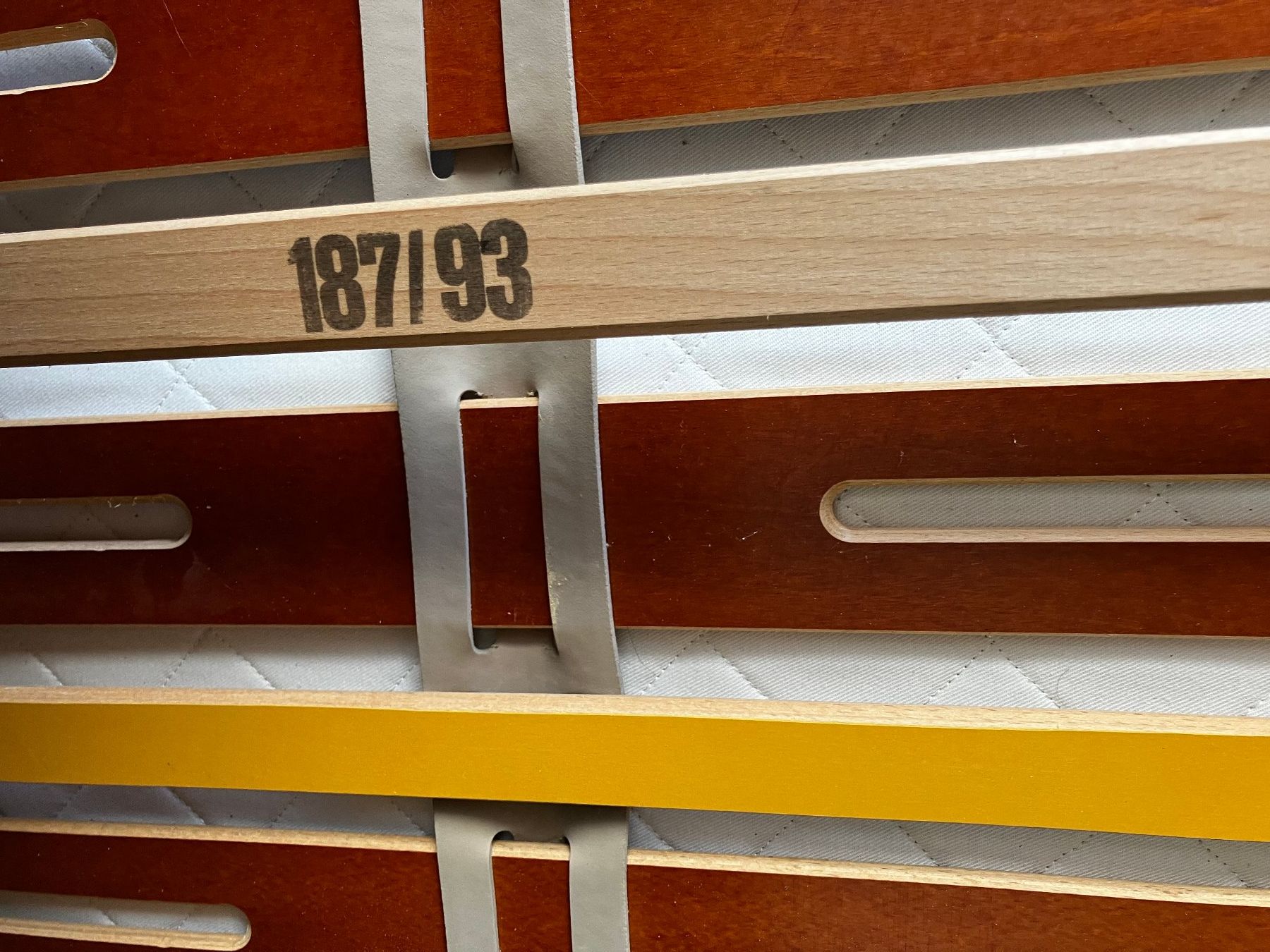 Betten: Doppelbett mit integr. Nachttischen & 2xBico-Flex Lattenrost – Gebraucht aus Nürensdorf von rol_kg7r 2