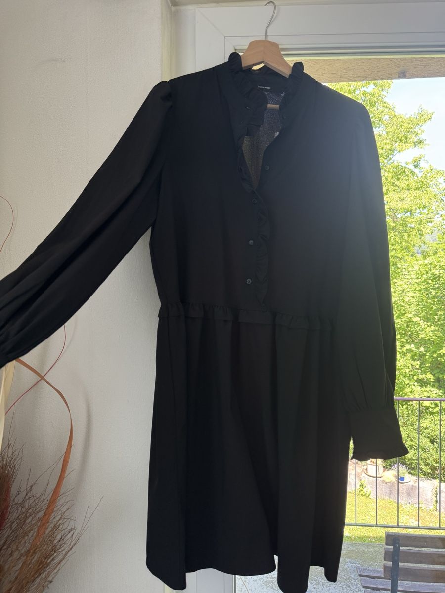 Vero Moda Vestiti: Blusenkleid Vero Moda – Nuovo e nell'imballaggio originale da Dättwil AG venduto da rixo