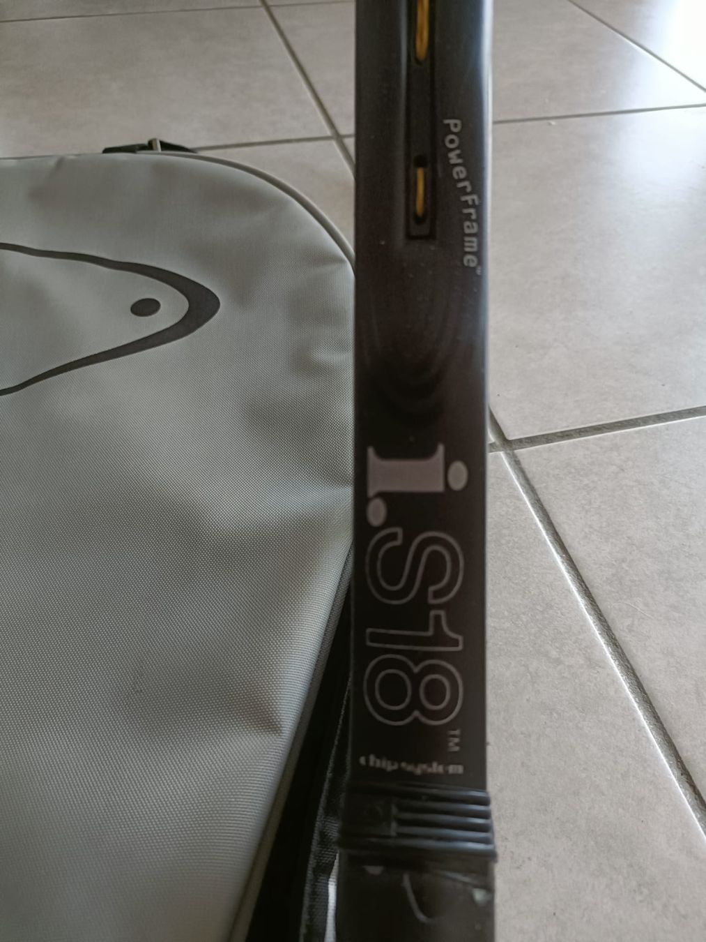 Head Racchette: HEAD Intelligence i.S18 Tennisschläger mit Tasche – Usato da St, Antoni venduto da SEMAD 7