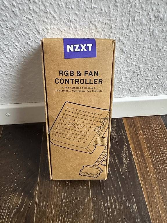 NZXT Custodie: NZXT RGB & Fan Controller Lüfter Steuerung PC – Usato da Dübendorf venduto da lebe_bunter