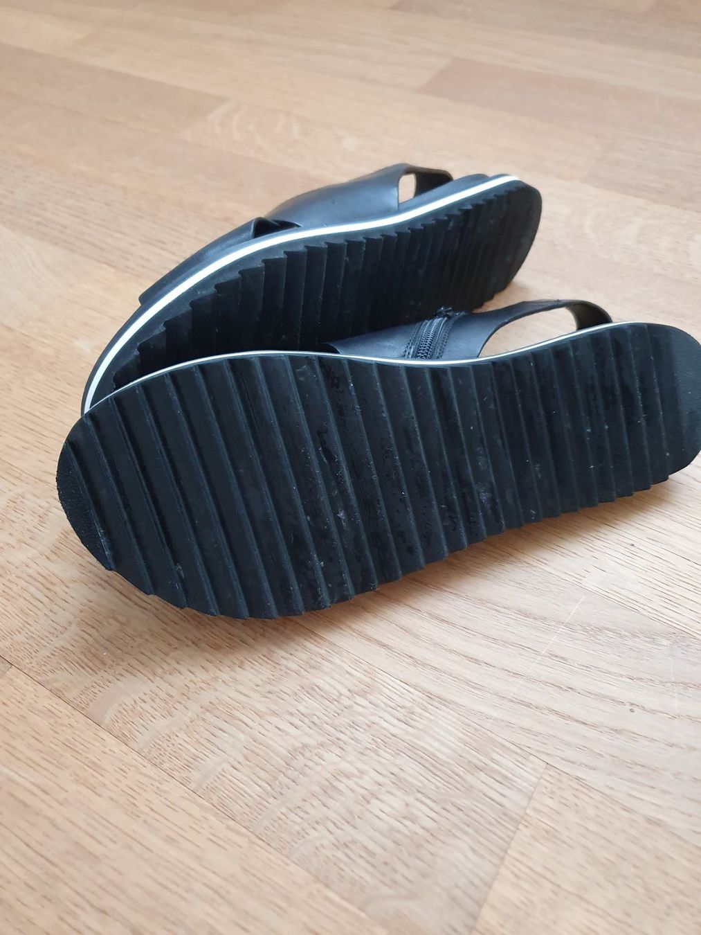 Damenschuhe: Ledersandalen, Sandalen, Gr.37, schwarz – Neu und originalverpackt aus Emmenbrücke von Mogeli0 4