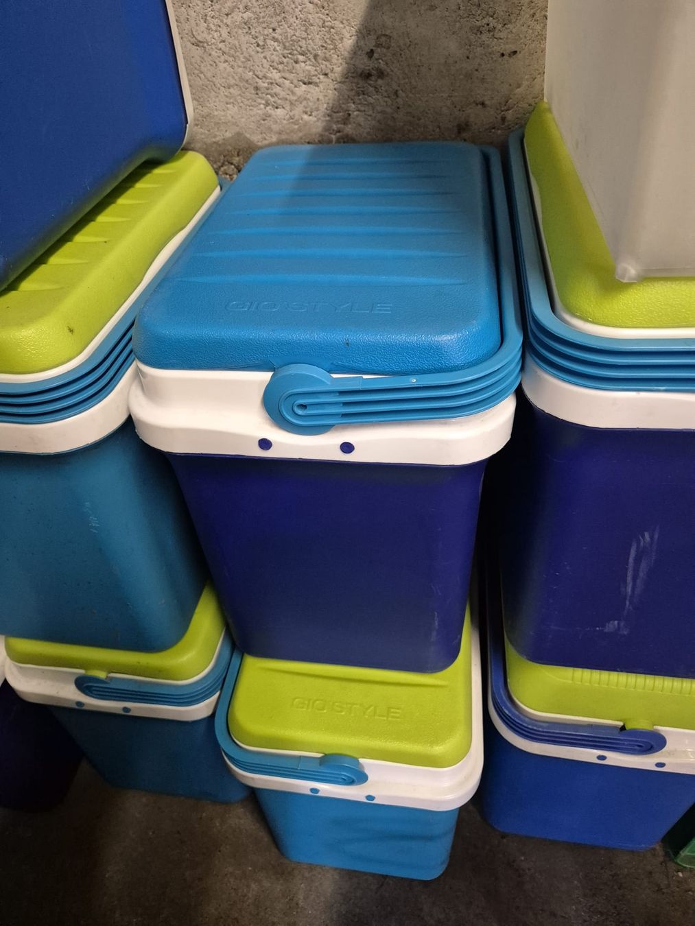 Frigoriferi & Refrigeratori: Kühlboxen ca. 30 Lt. – Usato da Heimberg venduto da waeldiki