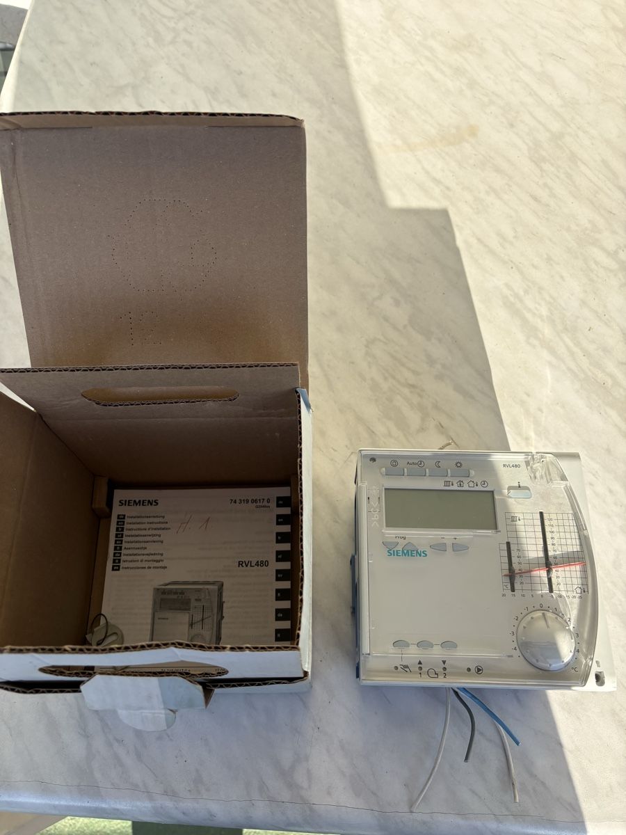 Radiatori: Siemens RVL 480 – Usato da Oberdorf NW venduto da lucerna01