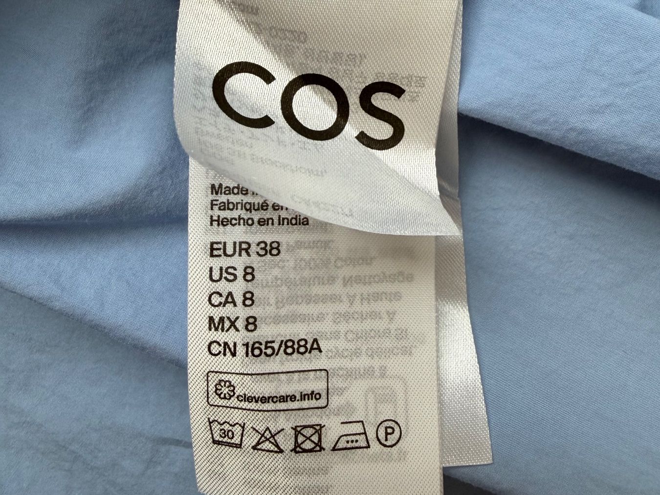 Cos Chemisiers: COS Bluse 🩵 – D'occasion à zürich par vintage12 8