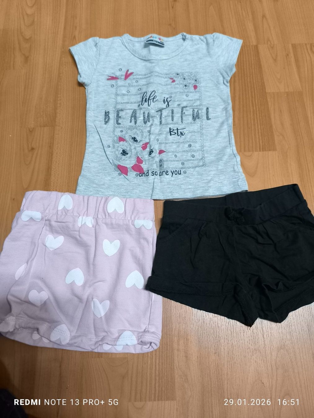 Lotti & Set di vestiti: Kinder Kleiderpaket, Mädchen, Grösse 86/92 – Usato da Jona venduto da mi2020 4