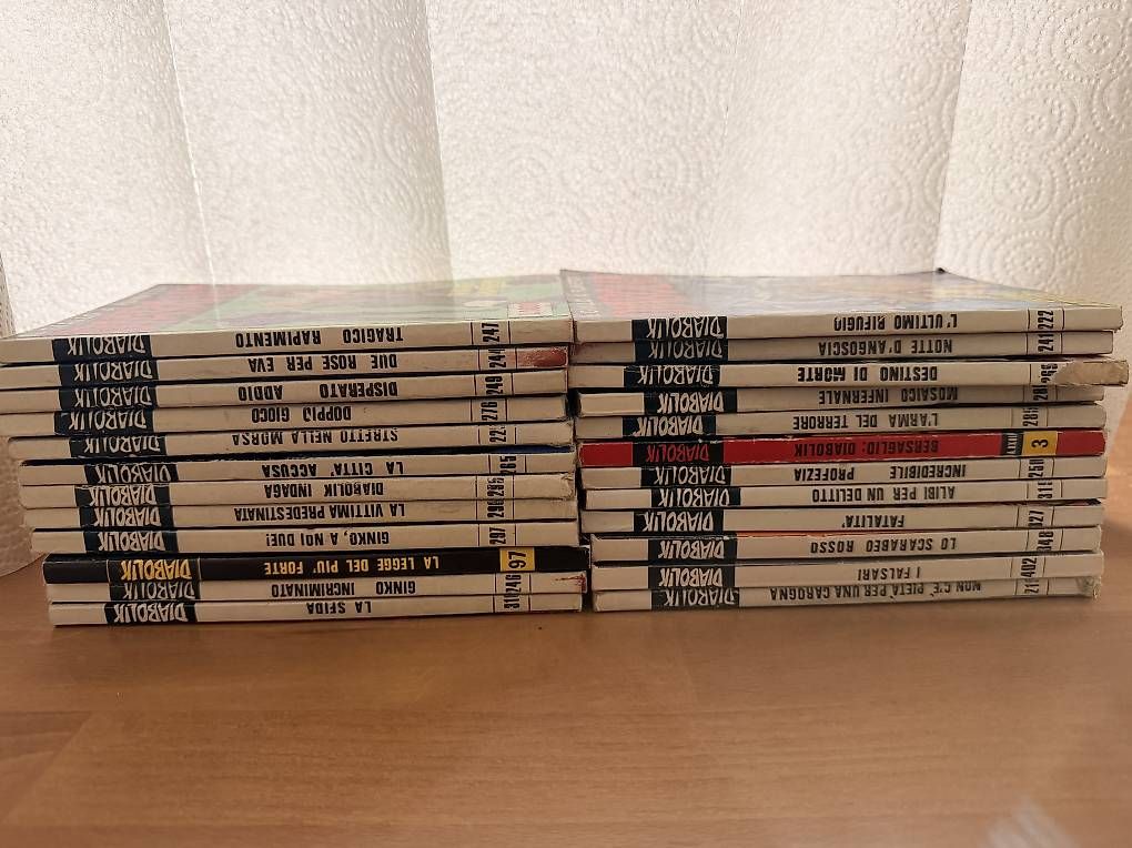 Comics: Fumetti Diabolik – Gebraucht aus Bellinzona von -1White1Wolf1- 2